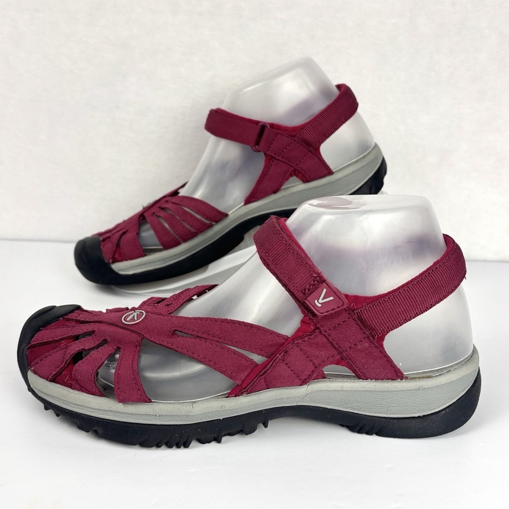 KEEN Rose Sandals Womens 9 Berry Beet Pink Closed Toe Hiking Shoes 1012545